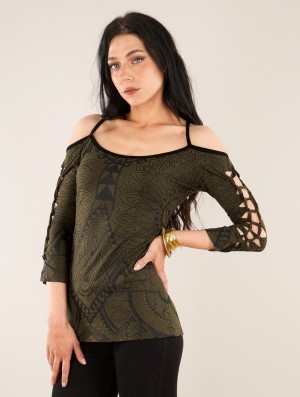 Toonzshop Sedna Africa Cut Out Braided Back And 3/4 Sleeve Printed Top Melltartók Női Zöld | SHZFOQV-19